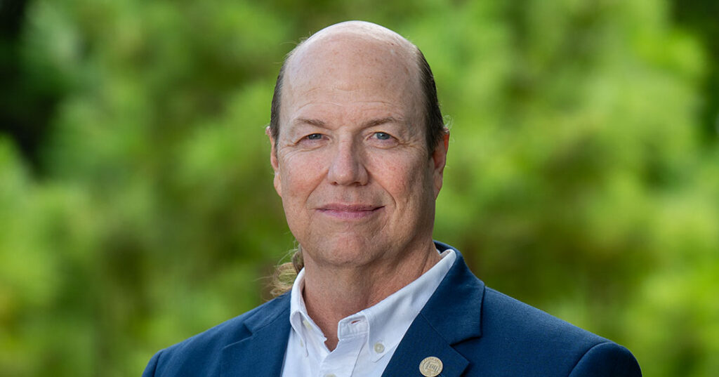 Administrator and professor Emmett Winn, Ph.D.